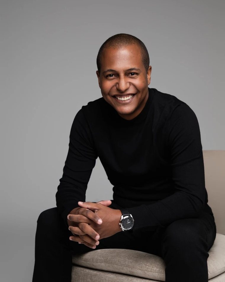 Helinho de Souza, fundador da VESH Academy e da VESH Group